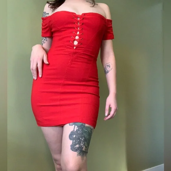 Red bodycon Guess dress